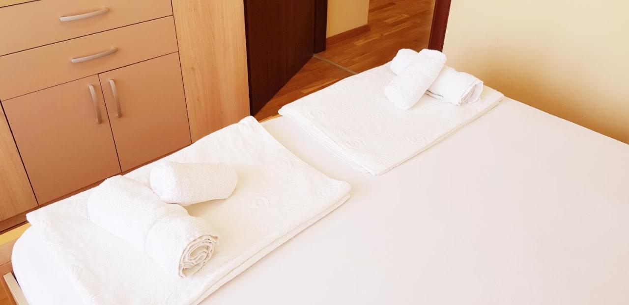 Olimp Lux Hotel Будва Екстериор снимка