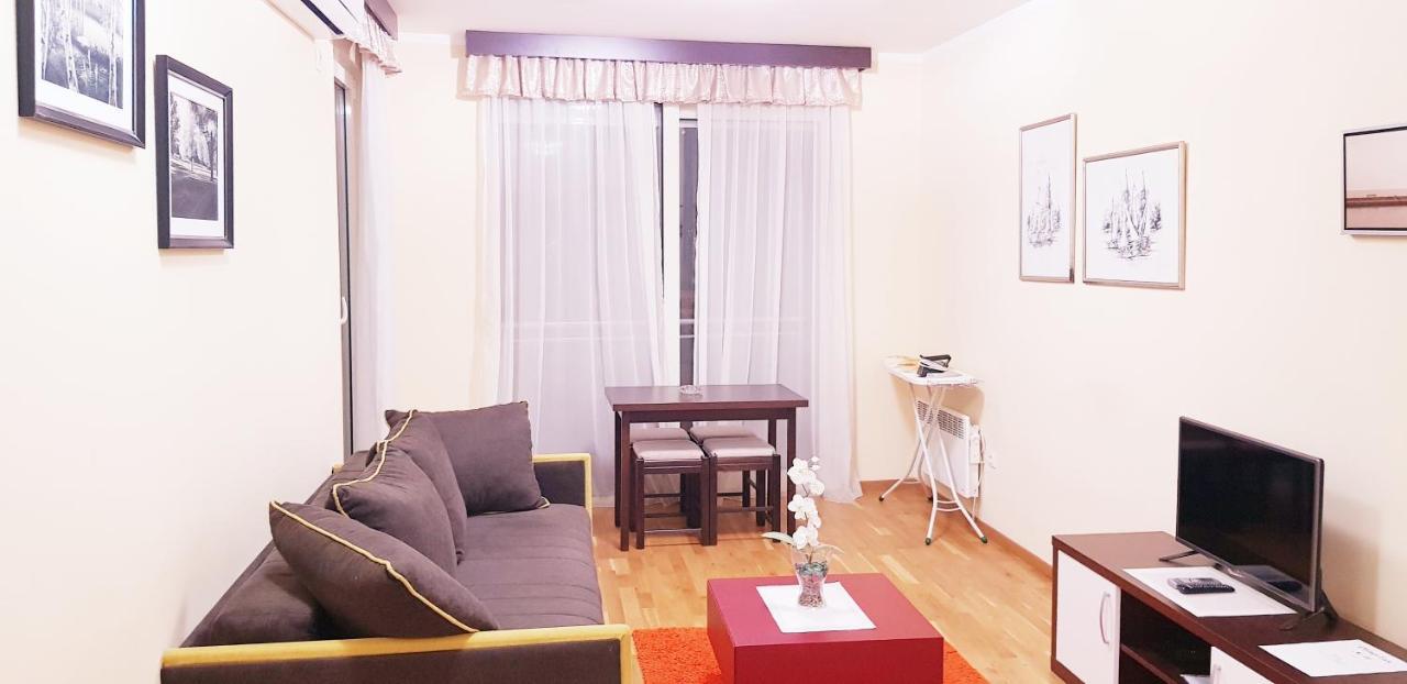 Olimp Lux Hotel Будва Екстериор снимка